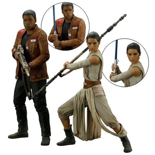 Star Wars: The Force Awakens Rey and Finn ArtFX+ Statue Set